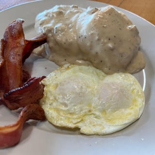 BISCUITS & GRAVY MEAL